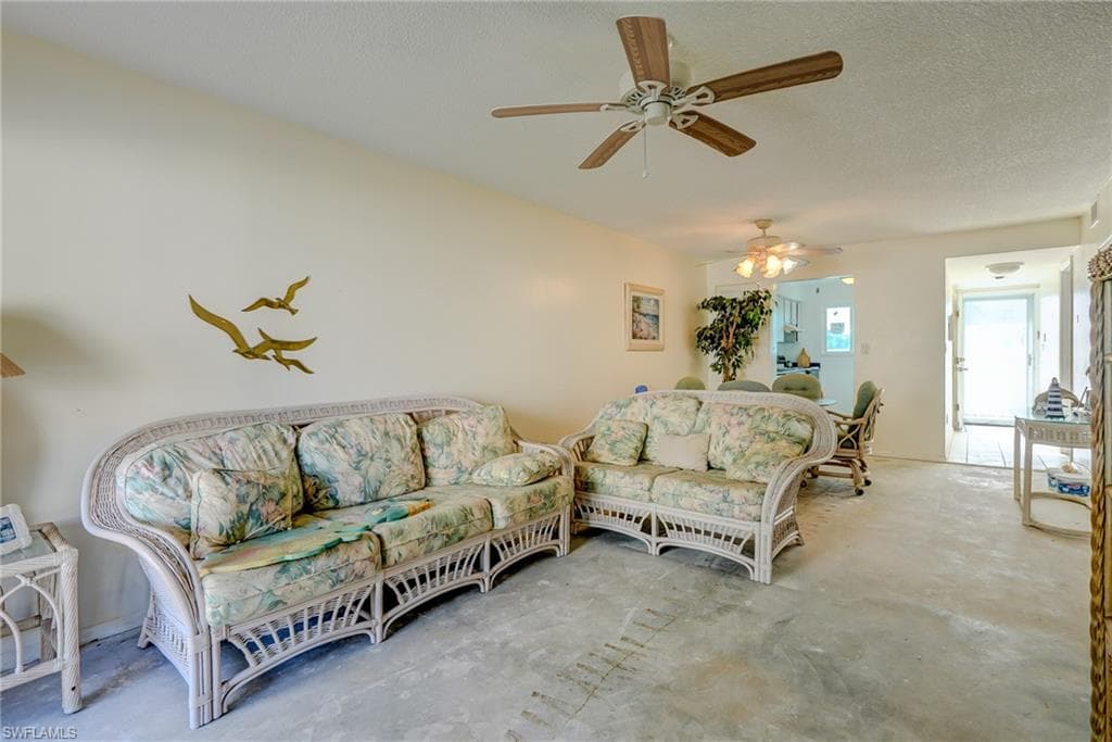 7400 Estero BLVD 210-5