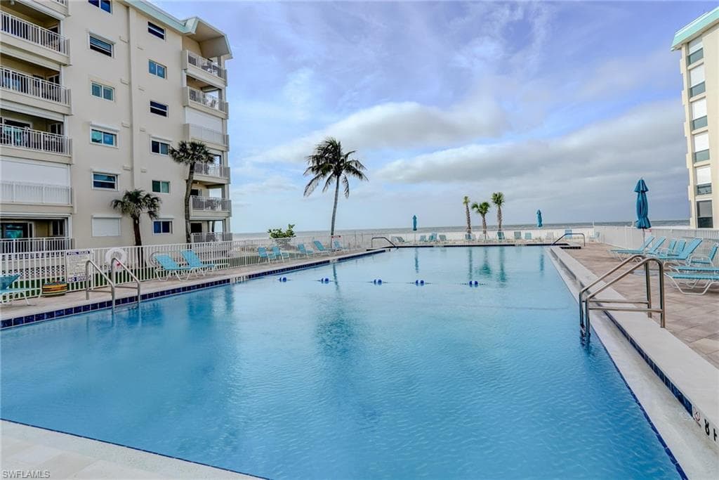 7400 Estero BLVD 210-41