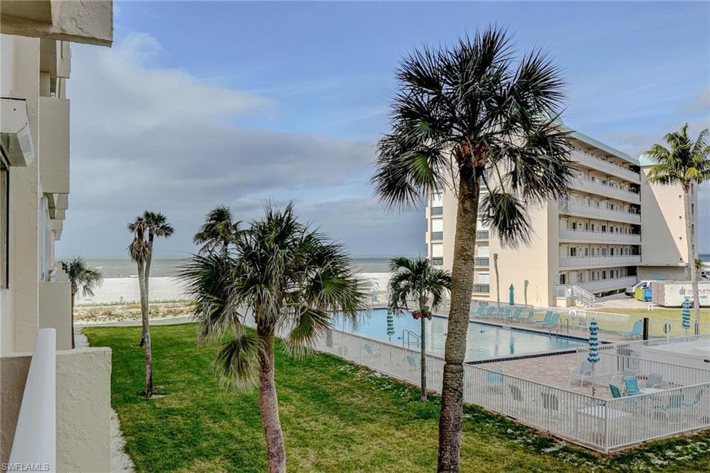 7400 Estero BLVD 210-31