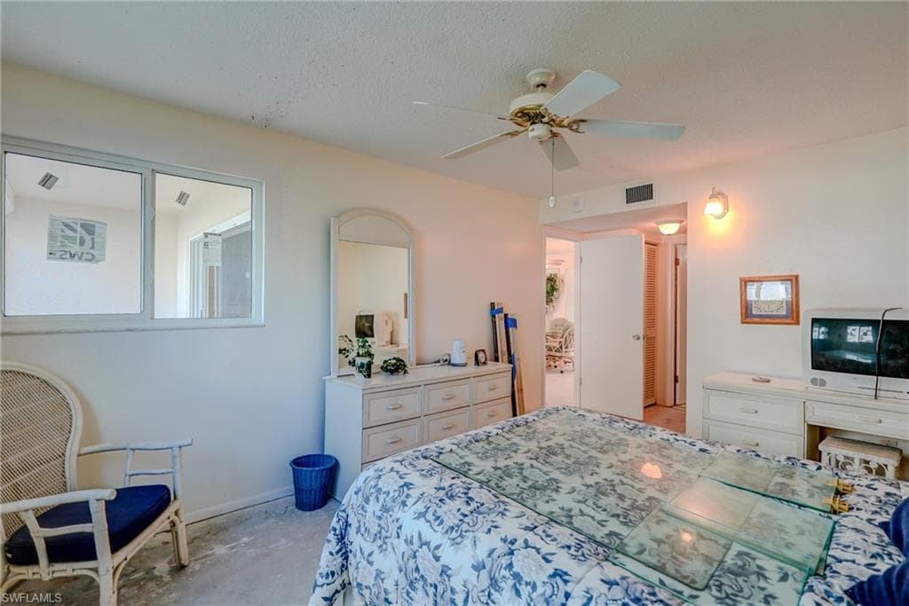 7400 Estero BLVD 210-17