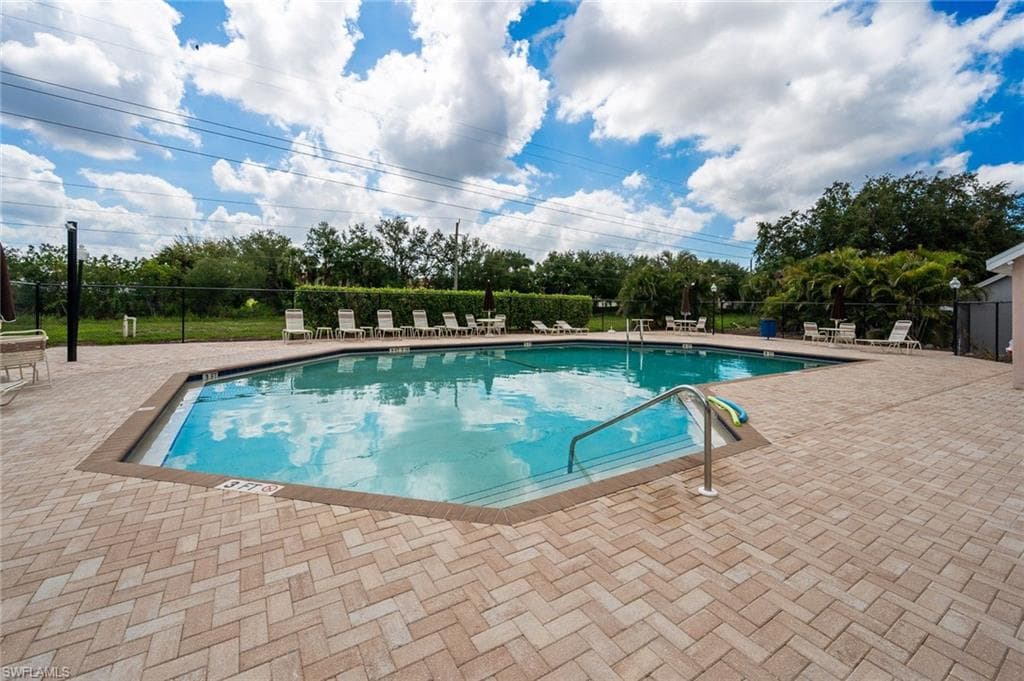 15298 Cricket LN-31