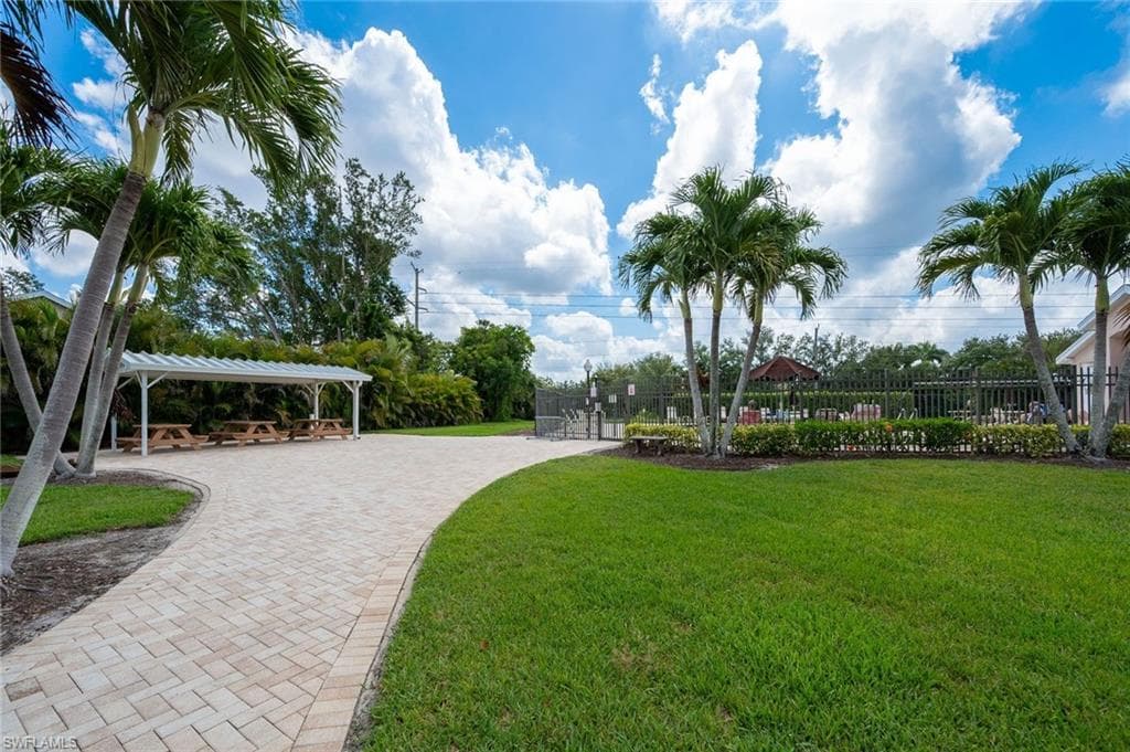 15298 Cricket LN-30
