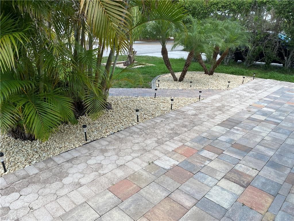 15298 Cricket LN-3