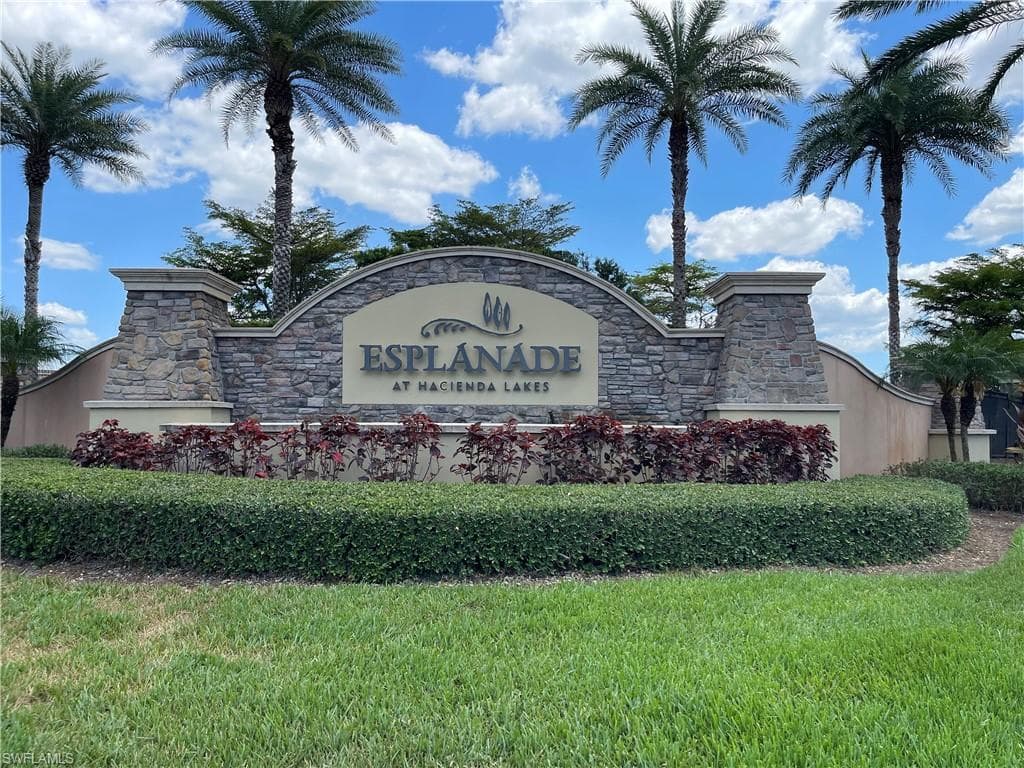 8321 Lucello TER N, NAPLES FL 34114-41