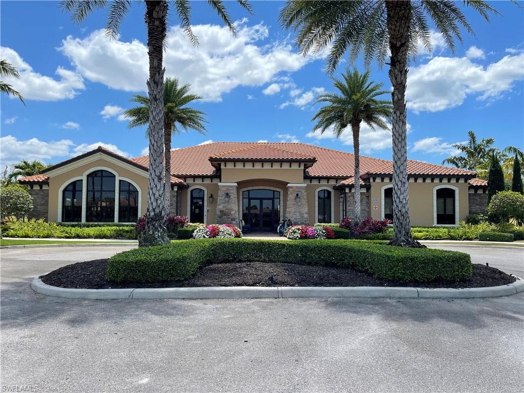8321 Lucello TER N, NAPLES FL 34114-27