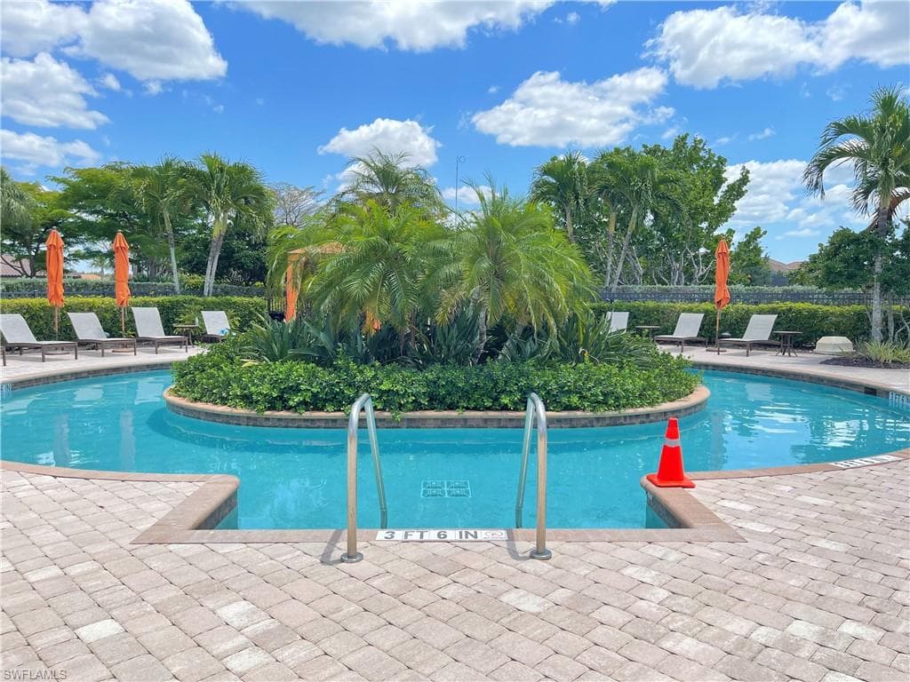 8321 Lucello TER N, NAPLES FL 34114-30