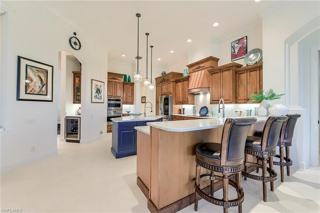 6891 Lakewood Isle DR, FORT MYERS FL 33908-4