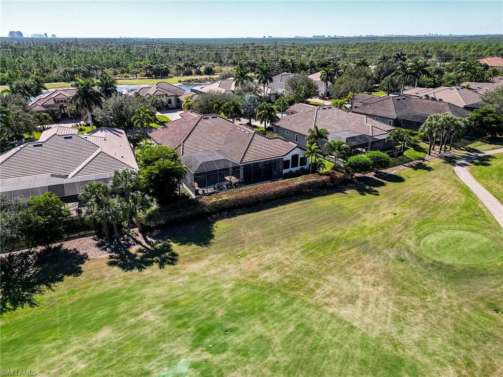 6891 Lakewood Isle DR, FORT MYERS FL 33908-34