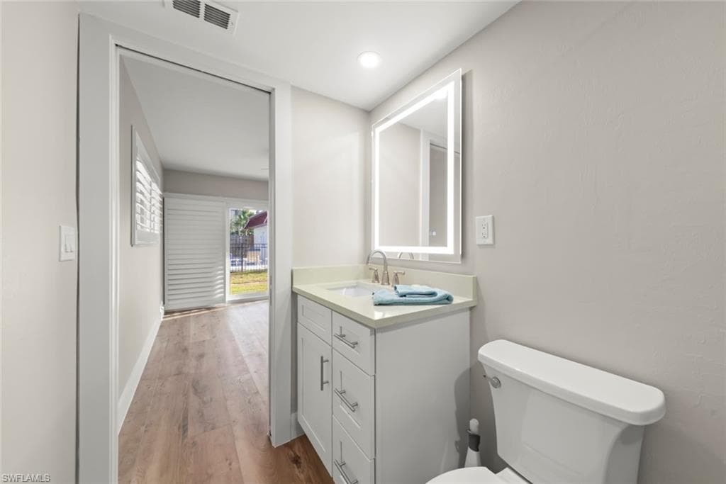 1610 Middle Gulf DR # C2, SANIBEL FL 33957-35