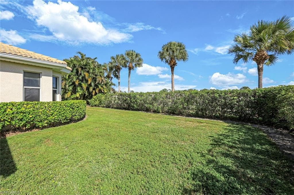 28251 L Burton Fletcher CT, BONITA SPRINGS FL 34135-21