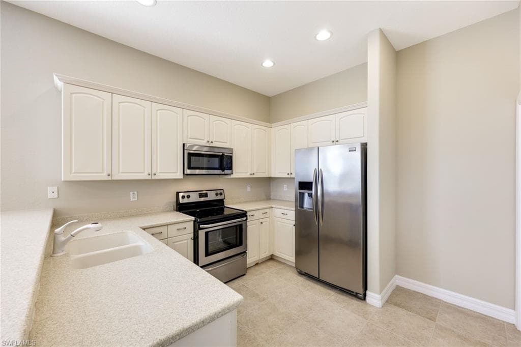 28251 L Burton Fletcher CT, BONITA SPRINGS FL 34135-9