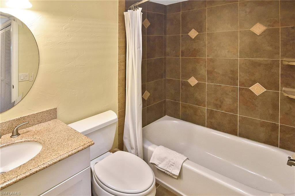 1919 Olde Middle Gulf DR # 106, SANIBEL FL 33957-15