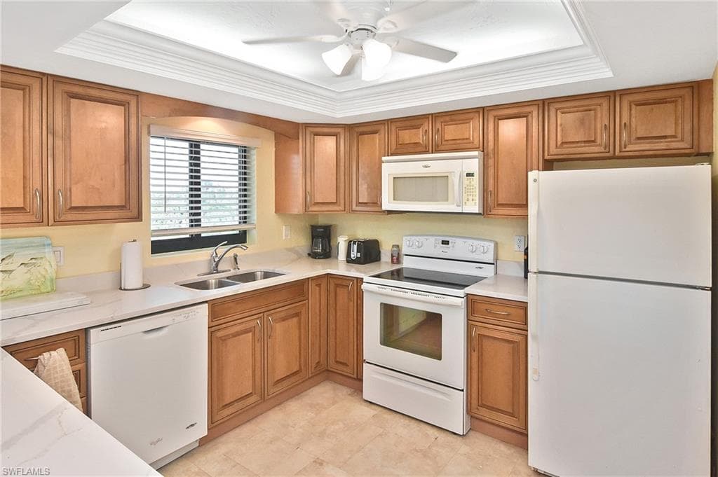1919 Olde Middle Gulf DR # 106, SANIBEL FL 33957-27