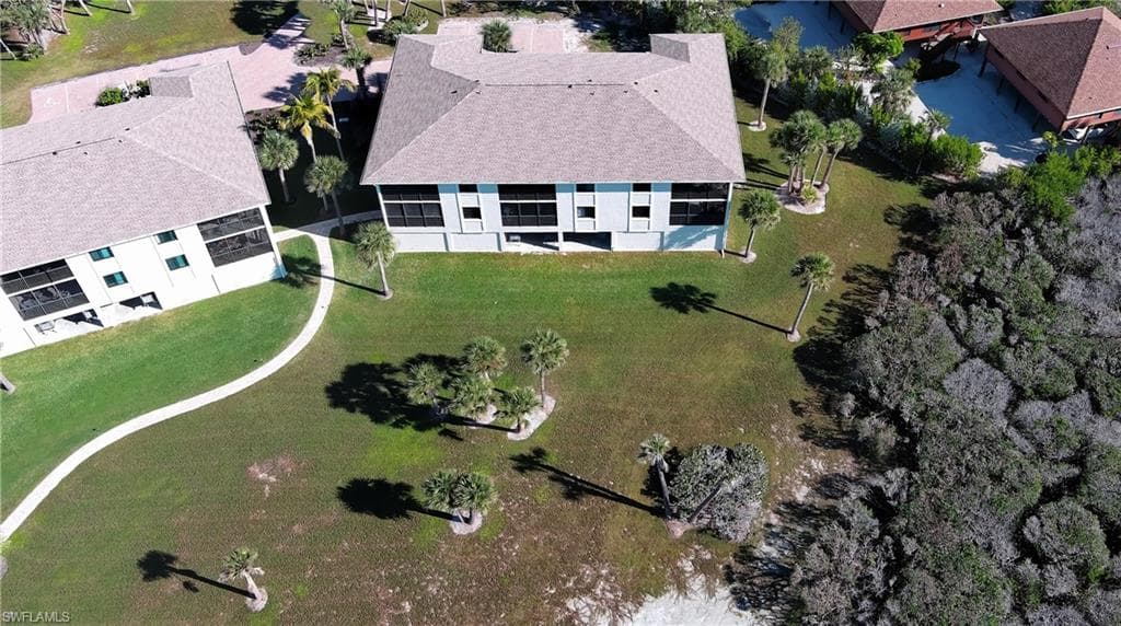 1919 Olde Middle Gulf DR # 106, SANIBEL FL 33957-44