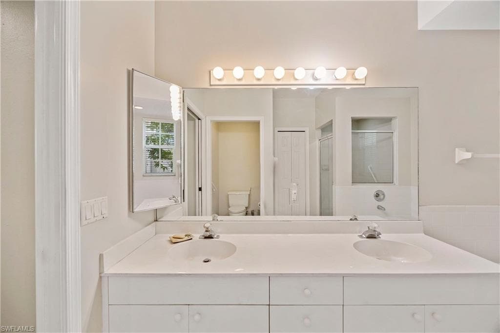 7822 Gardner DR # 101, NAPLES FL 34109-13