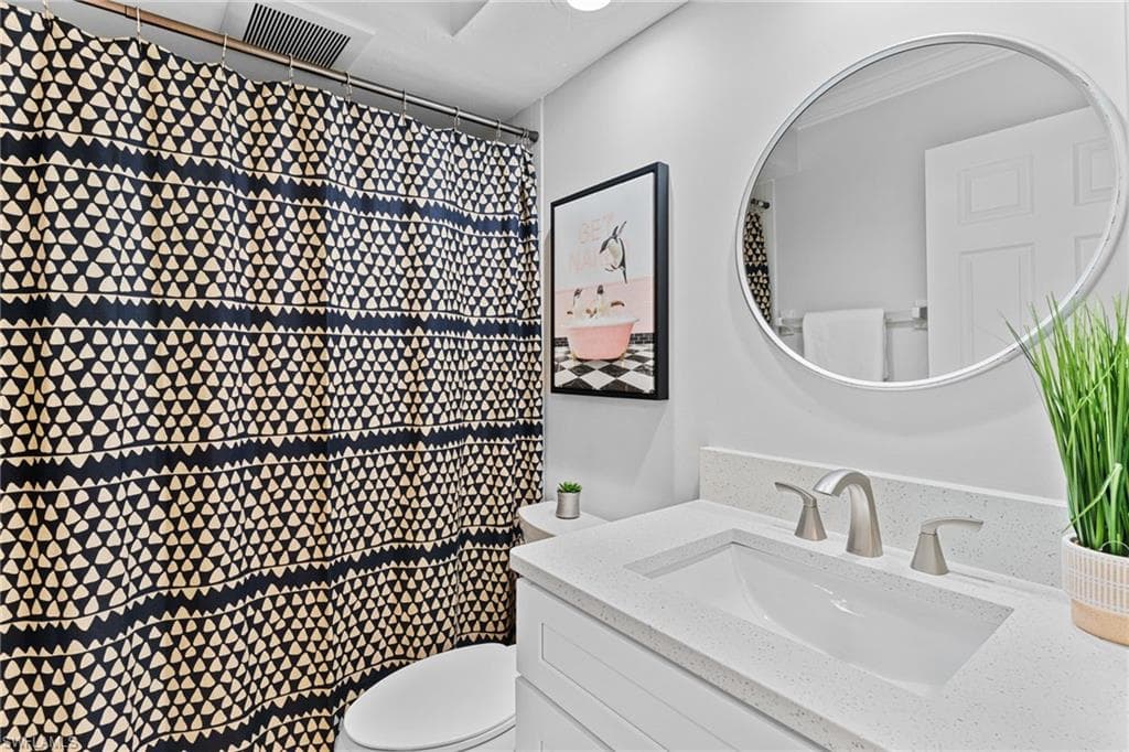816 Gulf Pavilion DR # 102, NAPLES FL 34108-22