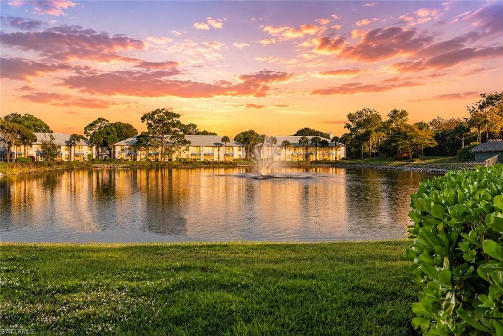 816 Gulf Pavilion DR # 102, NAPLES FL 34108-1