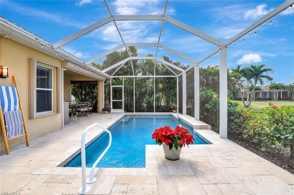 14558 Manchester DR, NAPLES FL 34114-22