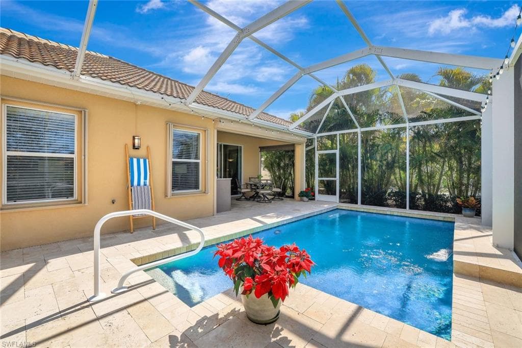 14558 Manchester DR, NAPLES FL 34114-25