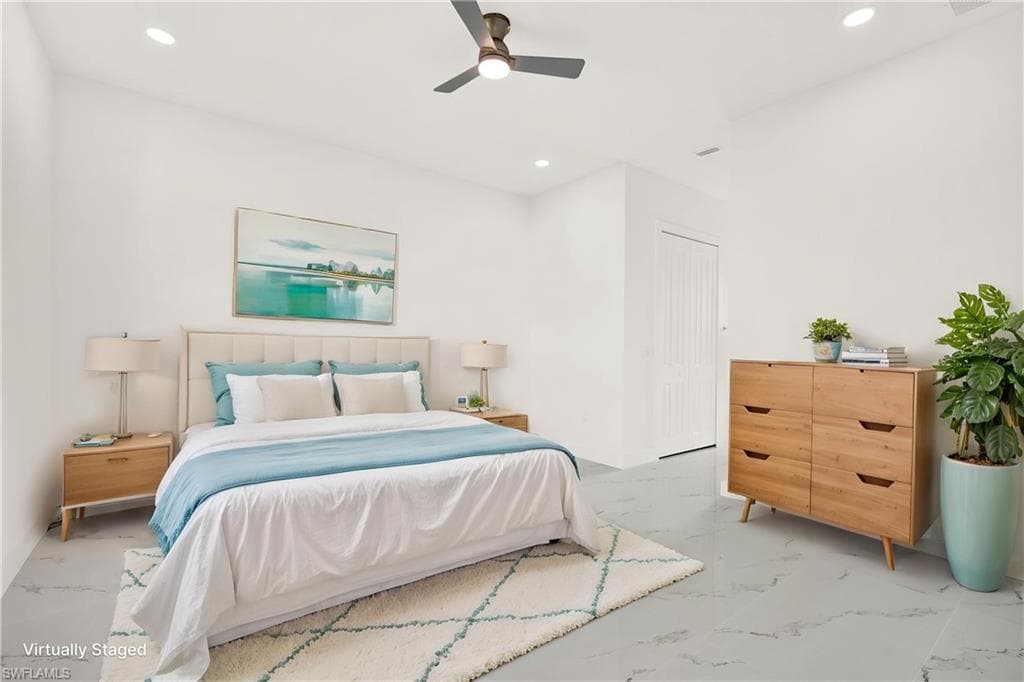 914 Manresa AVE S-6