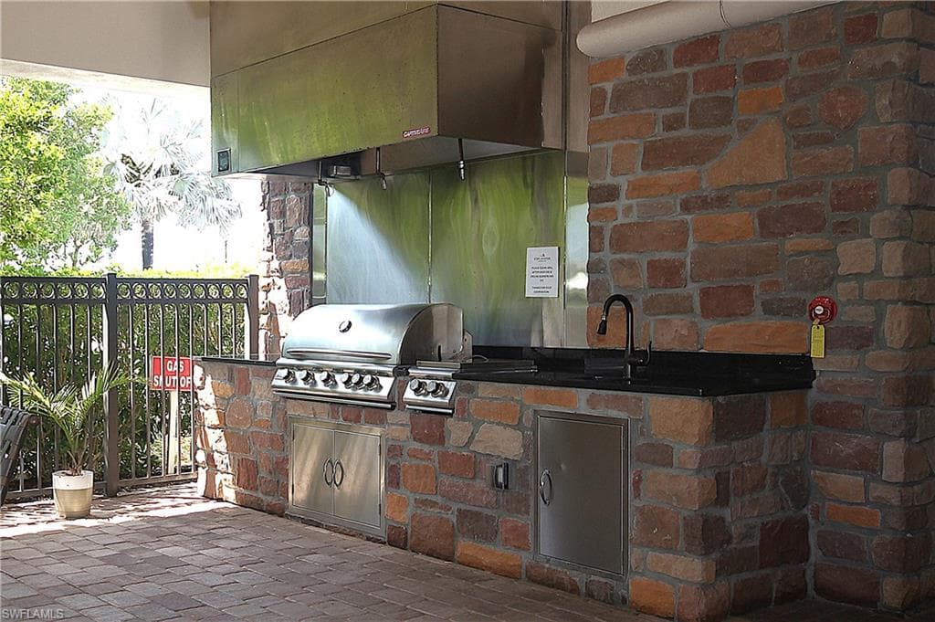 8558 Maggiore CT, NAPLES FL 34114-46