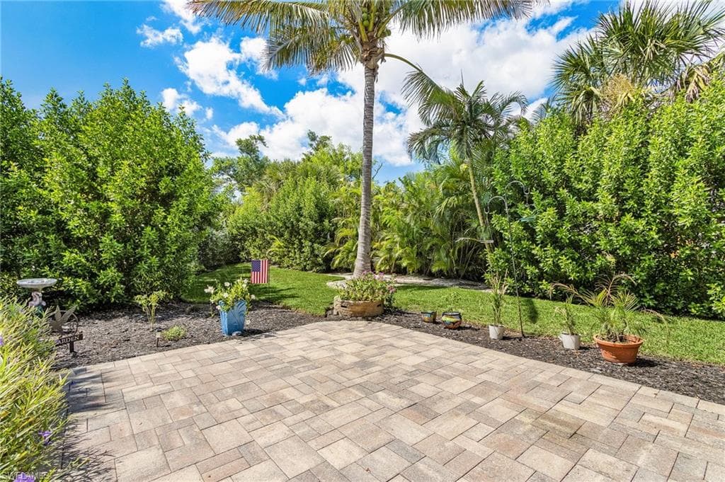 3351 Barra CIR, SANIBEL FL 33957-31