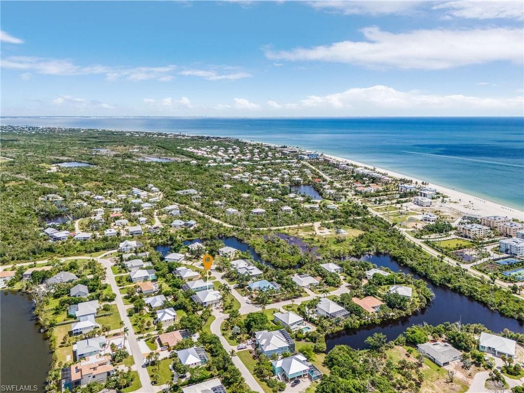 3351 Barra CIR, SANIBEL FL 33957-35