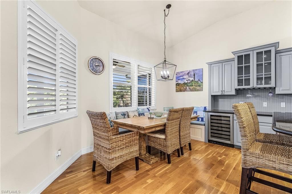 3351 Barra CIR, SANIBEL FL 33957-9