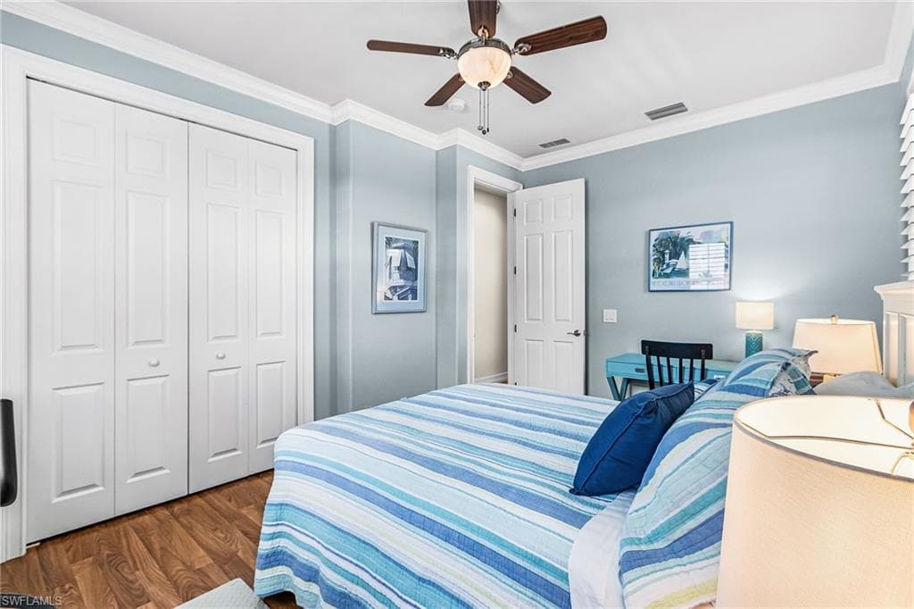 3351 Barra CIR, SANIBEL FL 33957-16