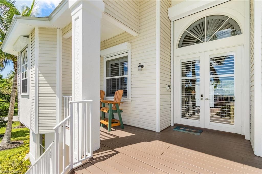 3351 Barra CIR, SANIBEL FL 33957-3