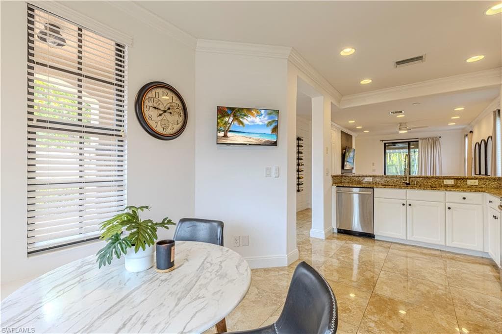1233 Kendari TER, NAPLES FL 34113-6