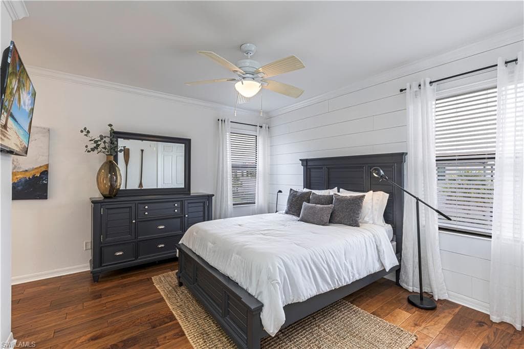 1233 Kendari TER, NAPLES FL 34113-7