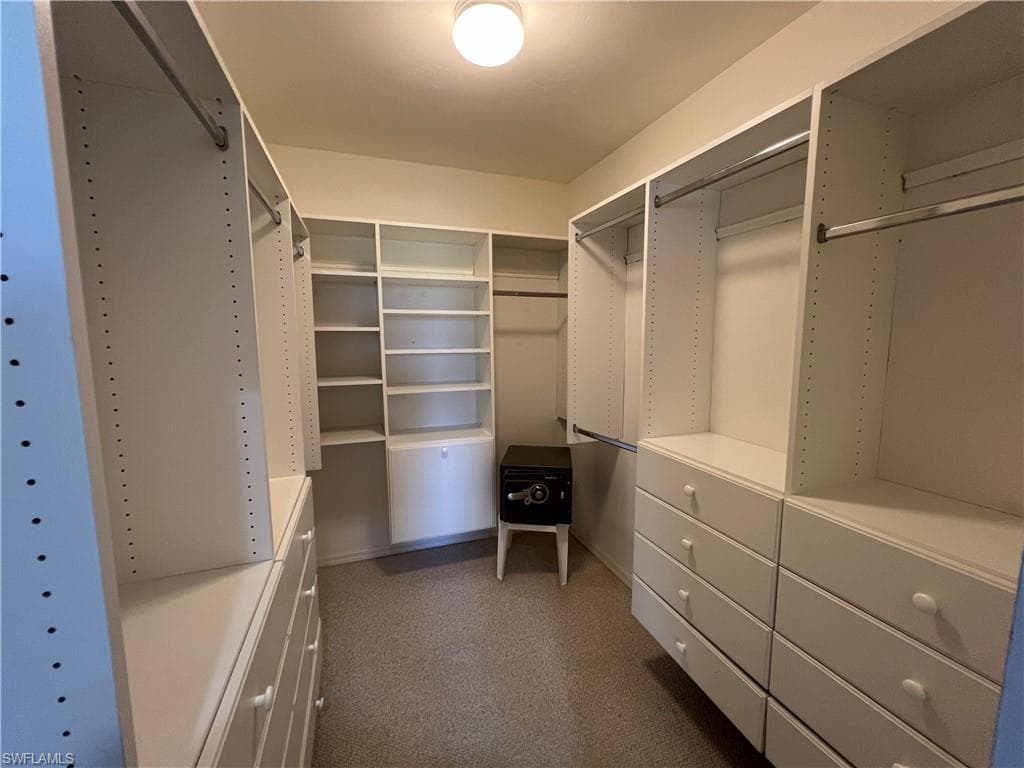 2081 Crestview WAY # A7, NAPLES FL 34119-24