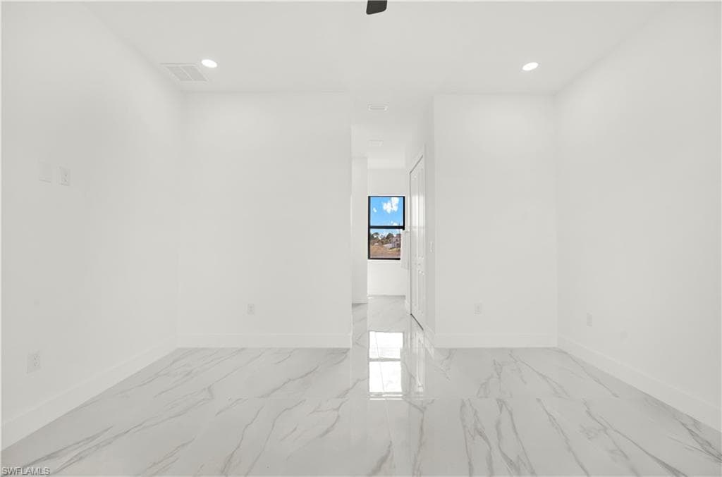 916 Manresa AVE S-10