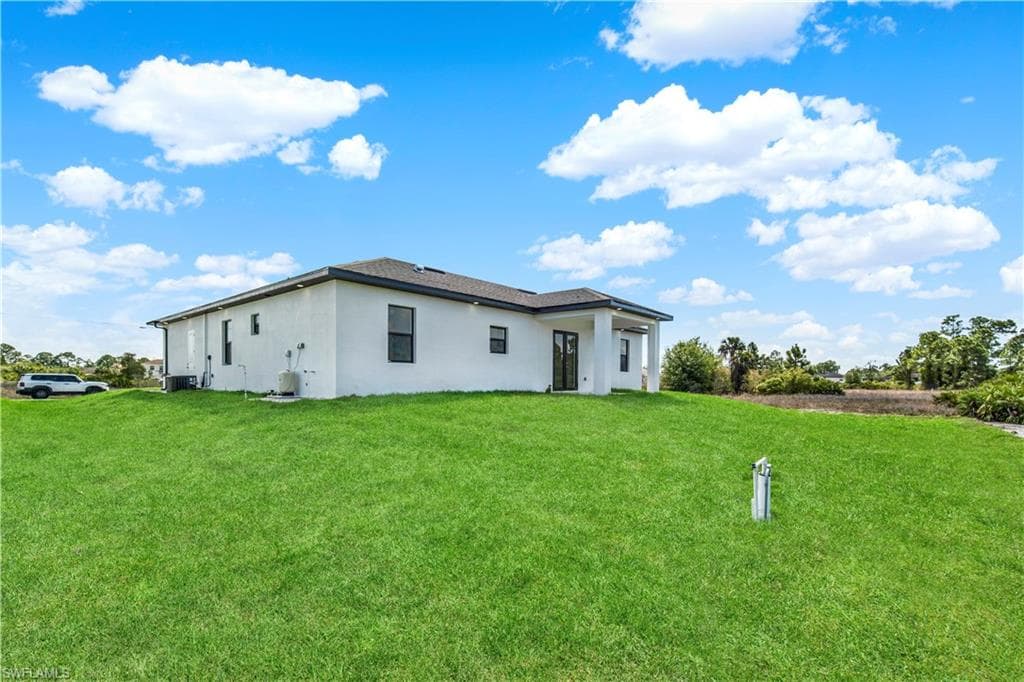 916 Manresa AVE S-28
