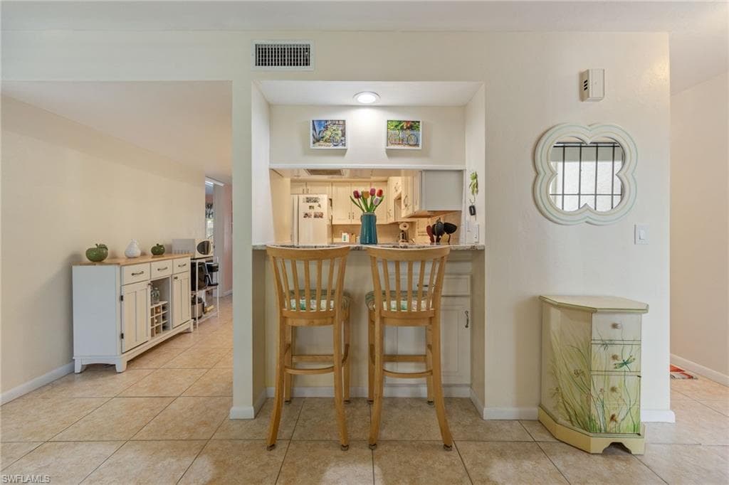 4904 Vincennes ST # 103, CAPE CORAL FL 33904-6