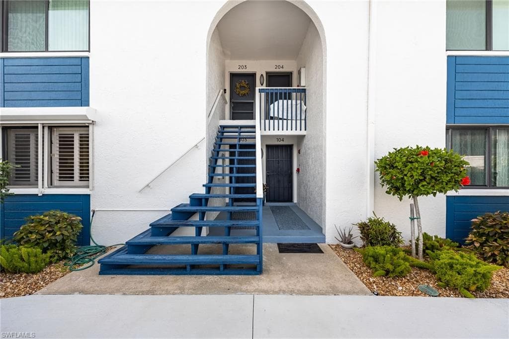 4904 Vincennes ST # 103, CAPE CORAL FL 33904-4