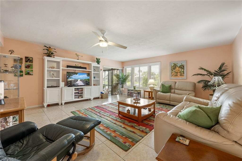 4904 Vincennes ST # 103, CAPE CORAL FL 33904-13