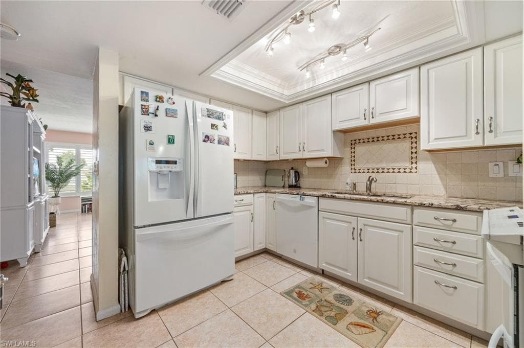 4904 Vincennes ST # 103, CAPE CORAL FL 33904-7