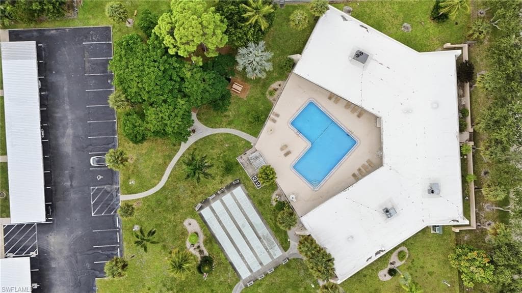 2079 Barkeley LN # 24, FORT MYERS FL 33907-34