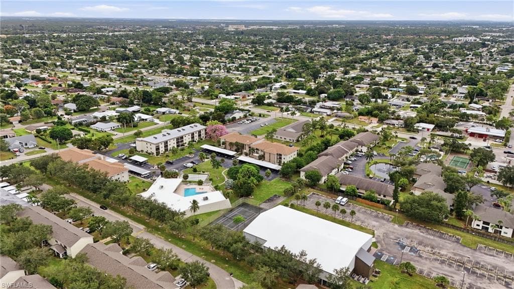 2079 Barkeley LN # 24, FORT MYERS FL 33907-26