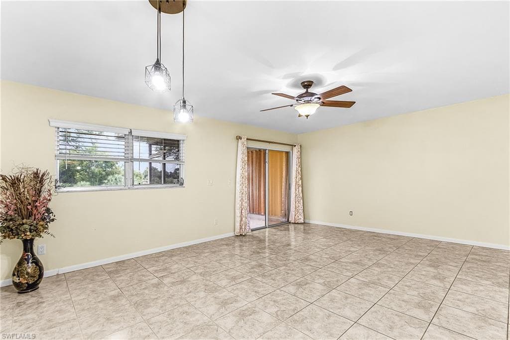 5917 Littlestone CT # 115, NORTH FORT MYERS FL 33903-4
