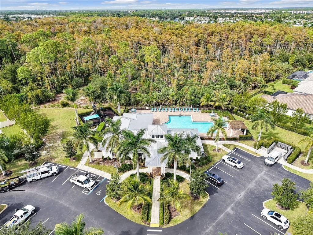 3853 Helmsman DR, NAPLES FL 34120-19