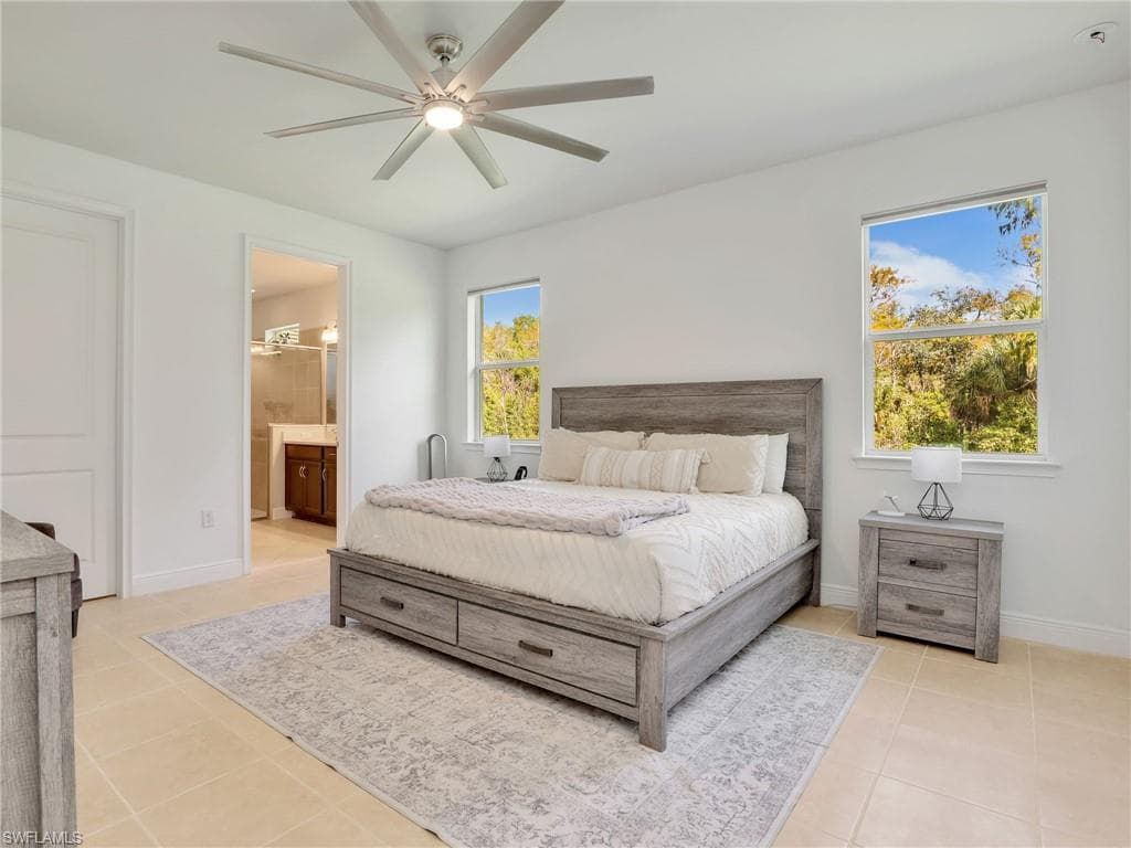 3853 Helmsman DR, NAPLES FL 34120-30
