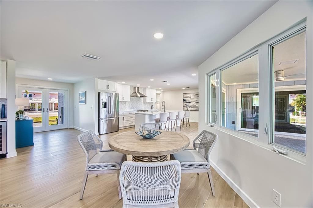 951 Sand Castle RD, SANIBEL FL 33957-16