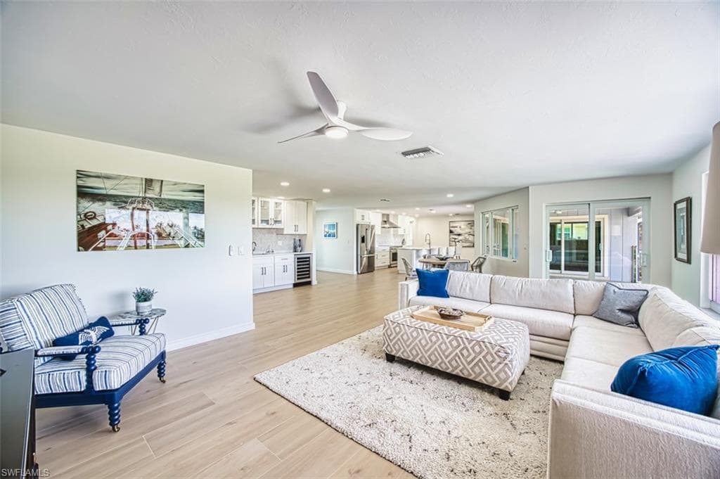951 Sand Castle RD, SANIBEL FL 33957-11