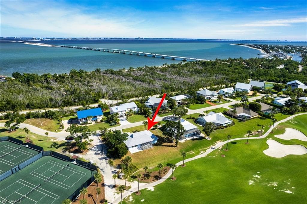 951 Sand Castle RD, SANIBEL FL 33957-4