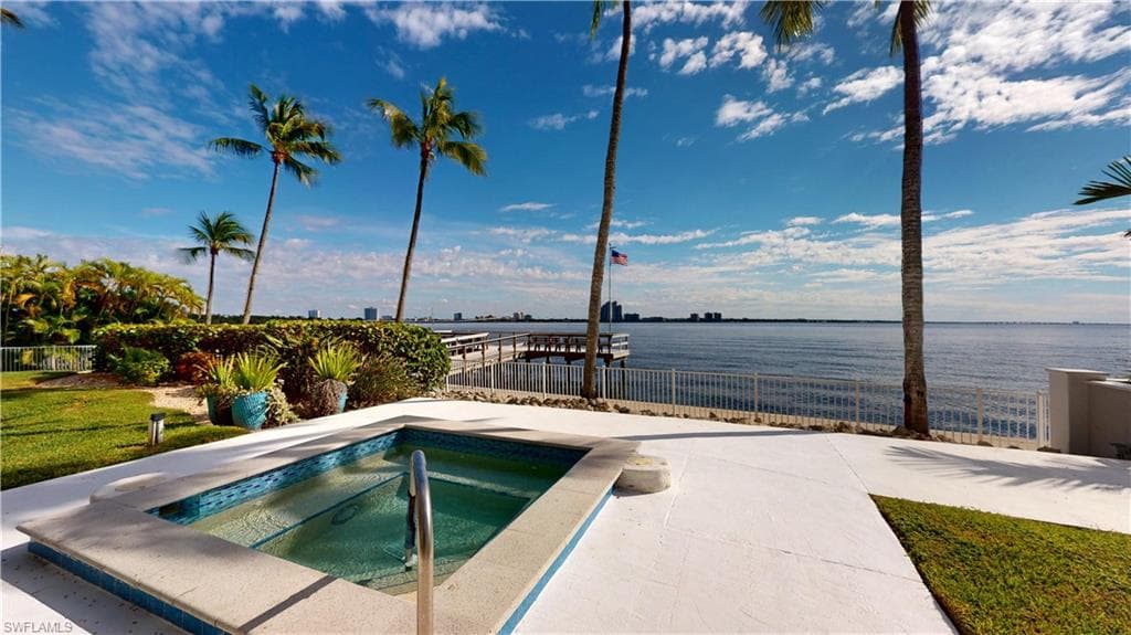 3350 N Key DR # 302, NORTH FORT MYERS FL 33903-35