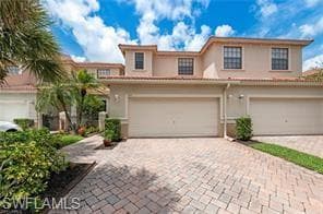 7415 Bristol CIR, NAPLES FL 34120-1