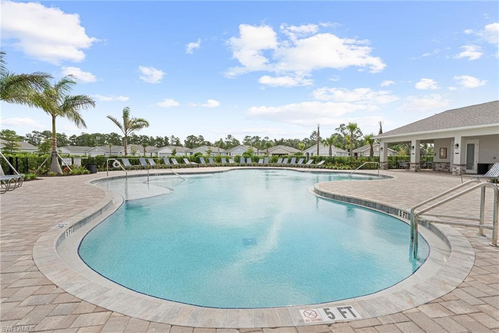 1150 Brooklands DR, FORT MYERS FL 33905-27